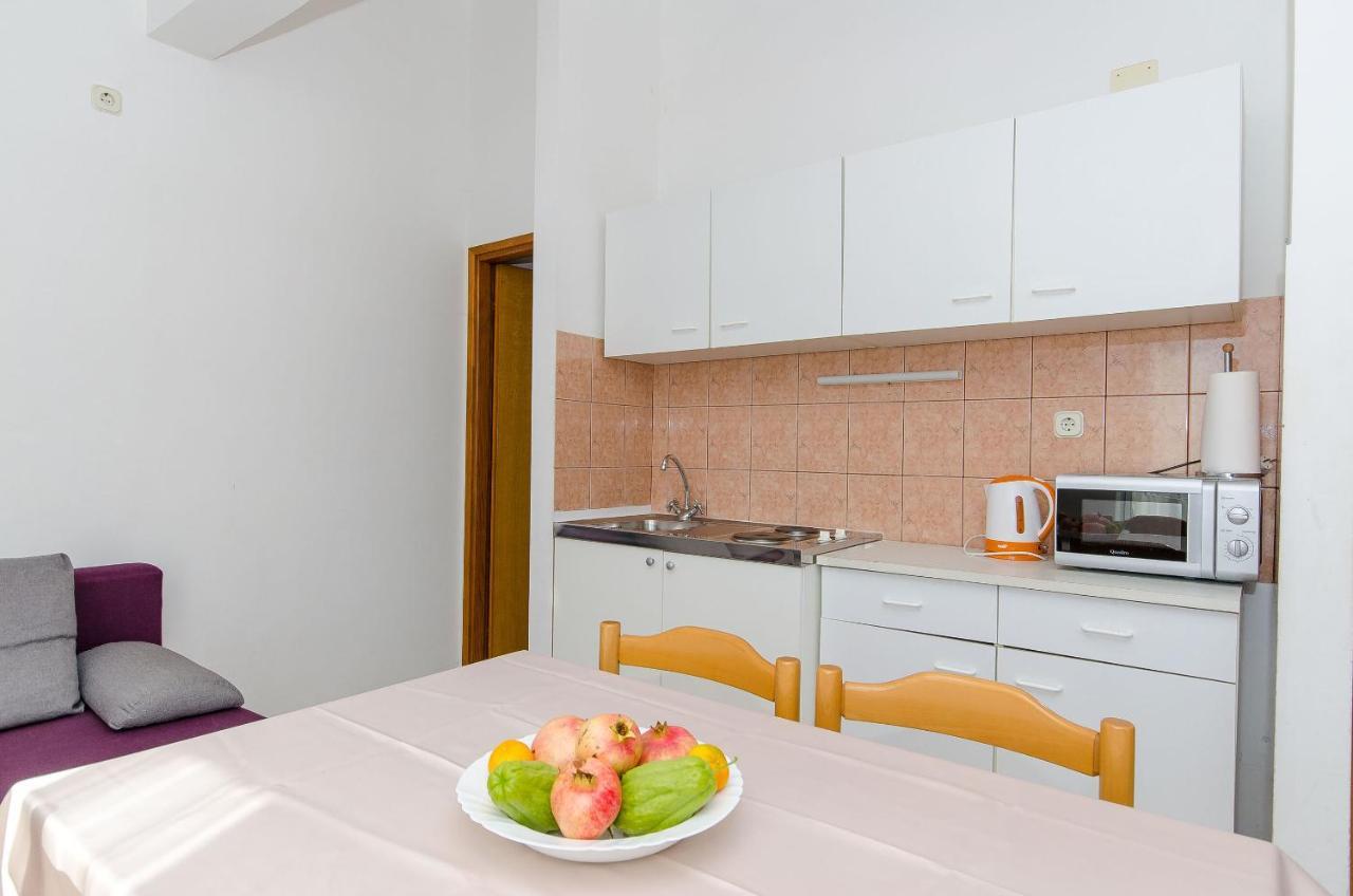 Apartments Zoran Дрвеник Екстер'єр фото