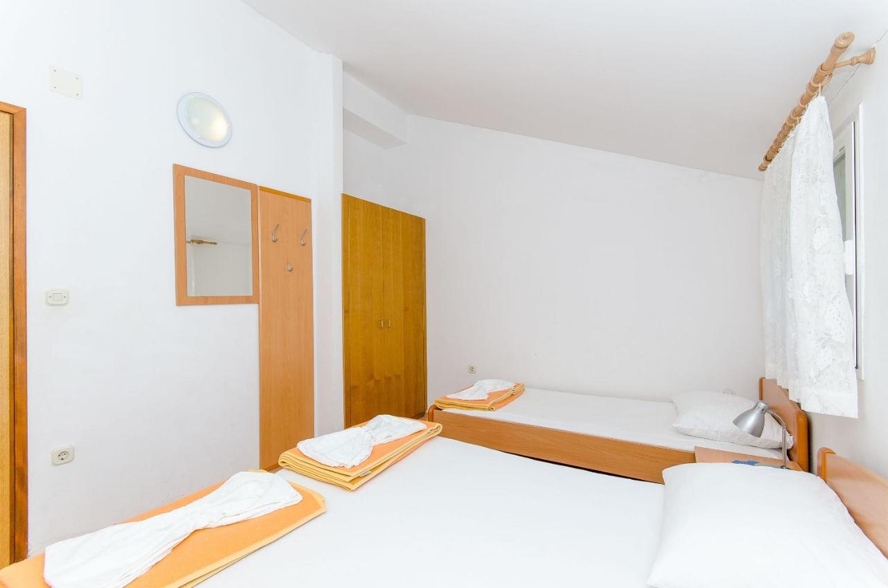 Apartments Zoran Дрвеник Екстер'єр фото